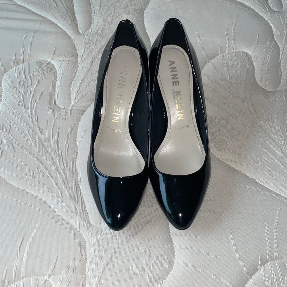 Anne Klein Black Patent Leather Heels